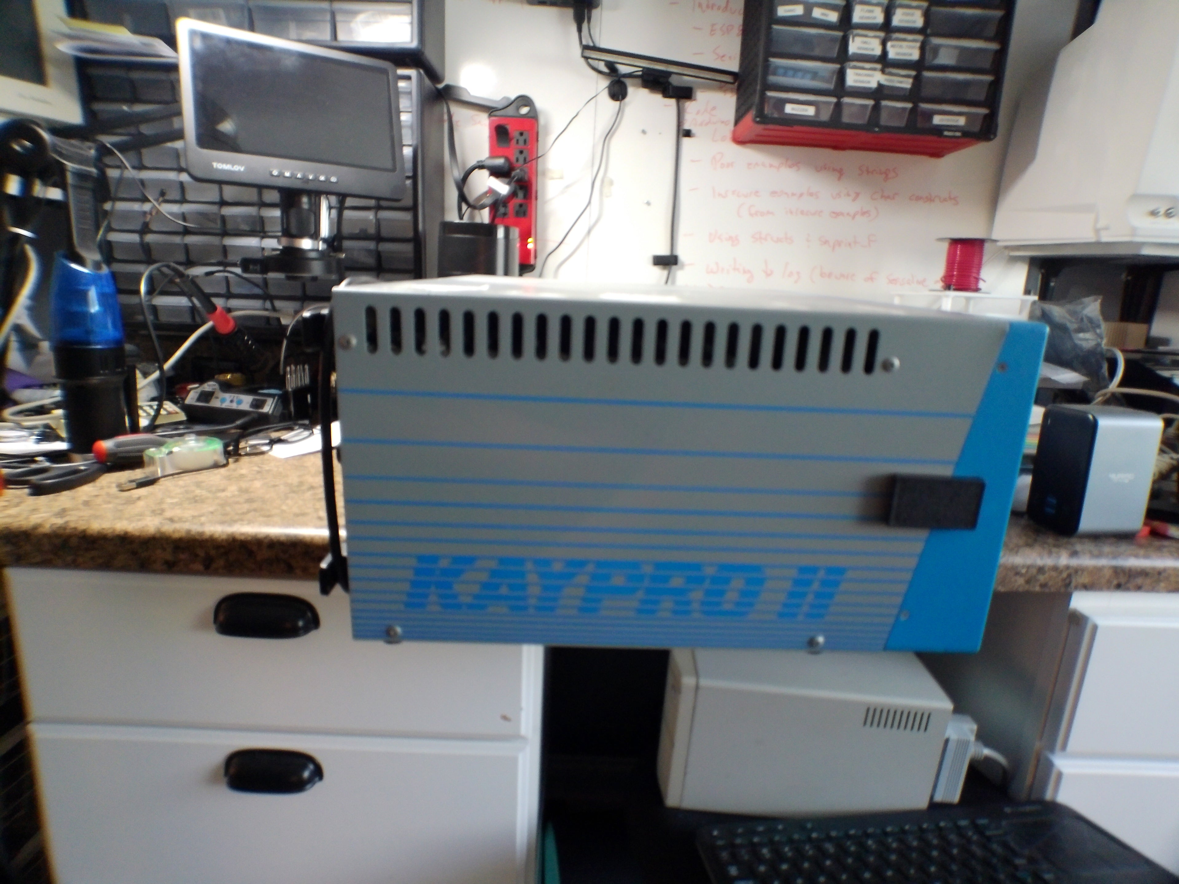 Kaypro II CP/M Luggable Computer – Keyboard, Manuals & Floppy Software Bundle, As-Is