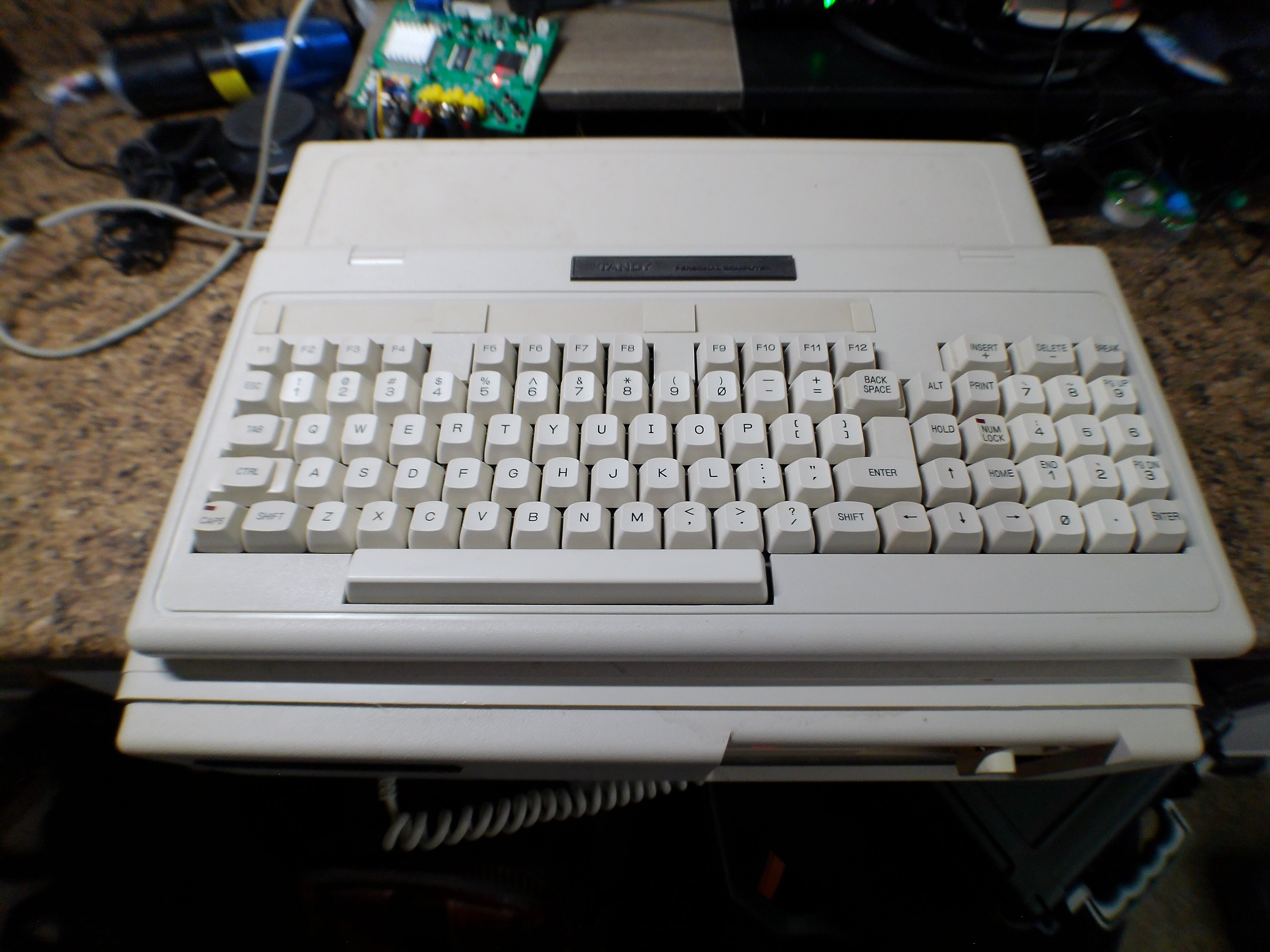 Tandy 1000 SX Computer – Fully Working, DOS, 20MB Hard Drive, Keyboard Included