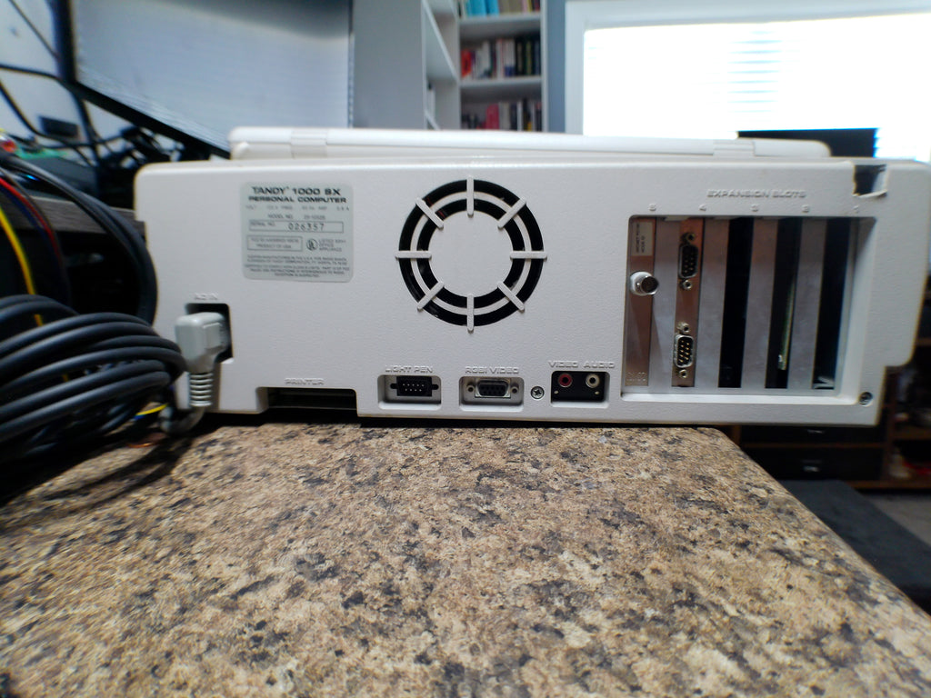 Tandy 1000 SX Computer – Fully Working, DOS, 20MB Hard Drive, Keyboard Included