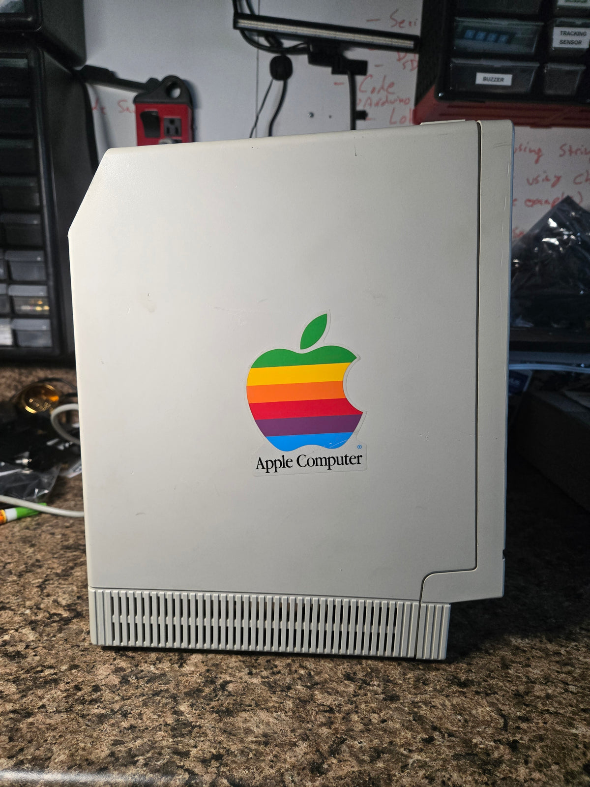 Apple Macintosh SE/30 – Tested Working, SD Storage Upgrade, Keyboard & Mouse, System 7.5