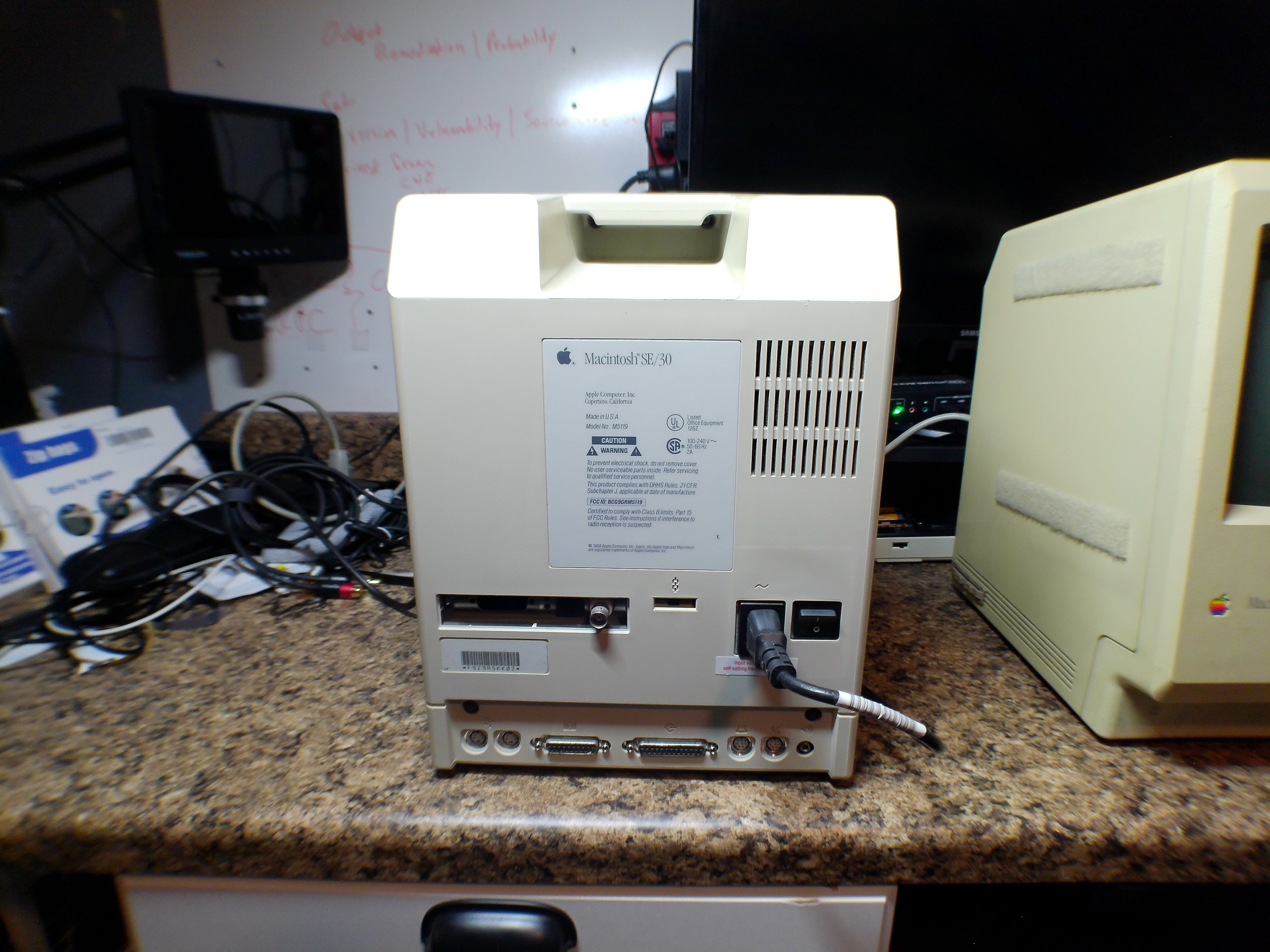 Apple Macintosh SE/30 + Macintosh Plus Bundle – New PRAM Batteries, Display Issues, For Repair